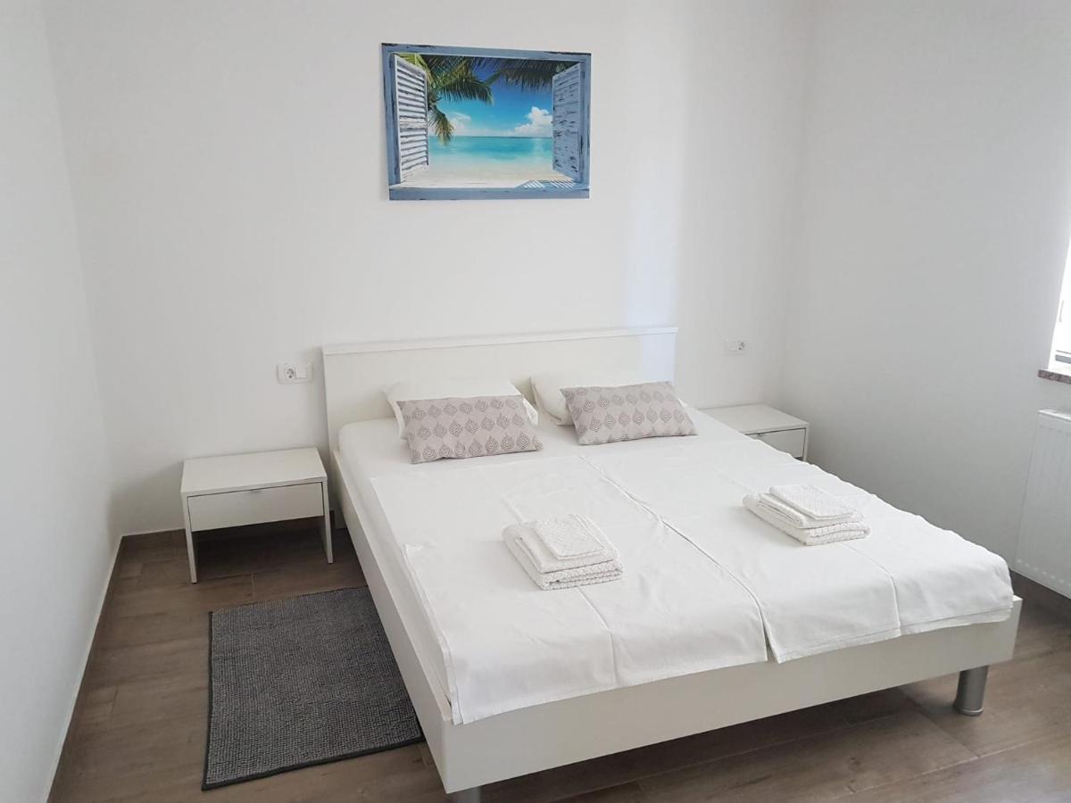 Ruza Apartmani 扎达尔 外观 照片